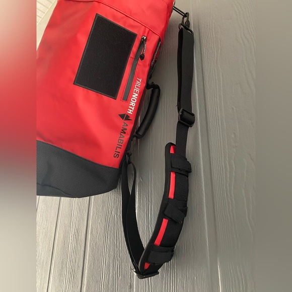 True North Amabilis First Responder/Military Grade 25L Duffle - Picture 6 of 6